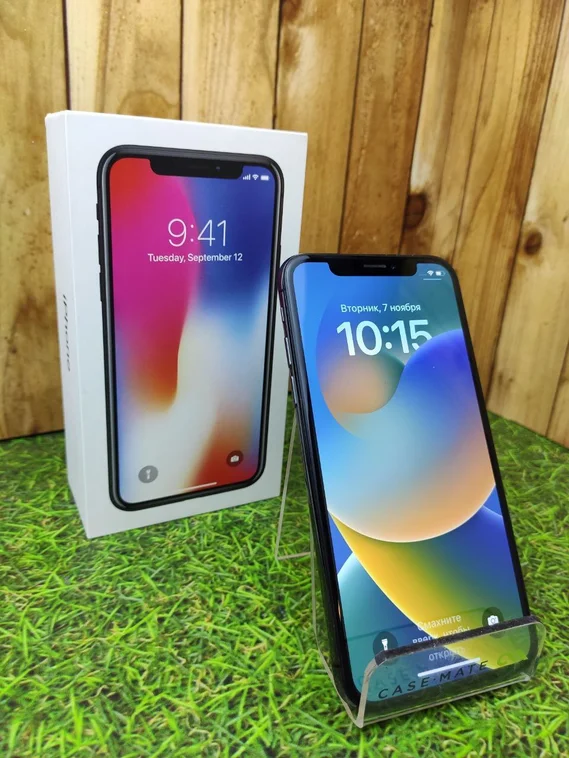 Смартфон Apple iPhone X 64 ГБ RU, 1 SIM, черный (витринный)