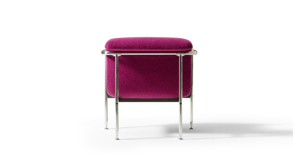 Кресло Cassina ESOSOFT ARMCHAIR