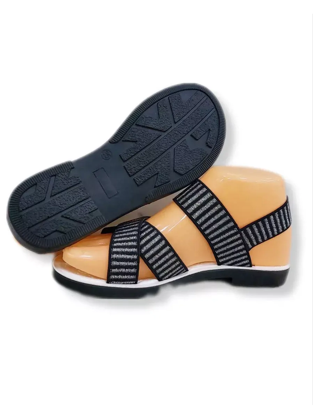 Сандалии для девочки открытые летние.