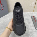 Кроссовки Prada