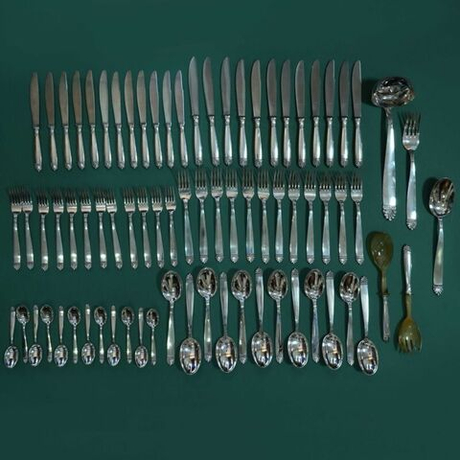 Винтаж: Комплект столовых приборов на 12 персон (77 предметов)