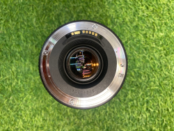 Canon EF 75-300mm 4-5.6 III USM