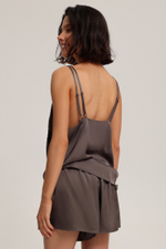 Шорты атласные