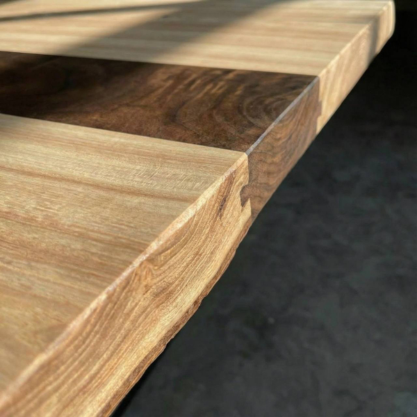 Ясень с инкрустацией ореха