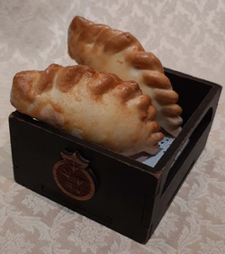 ПИРОЖКИ С УТИНЫМИ ПОТРОШКАМИ