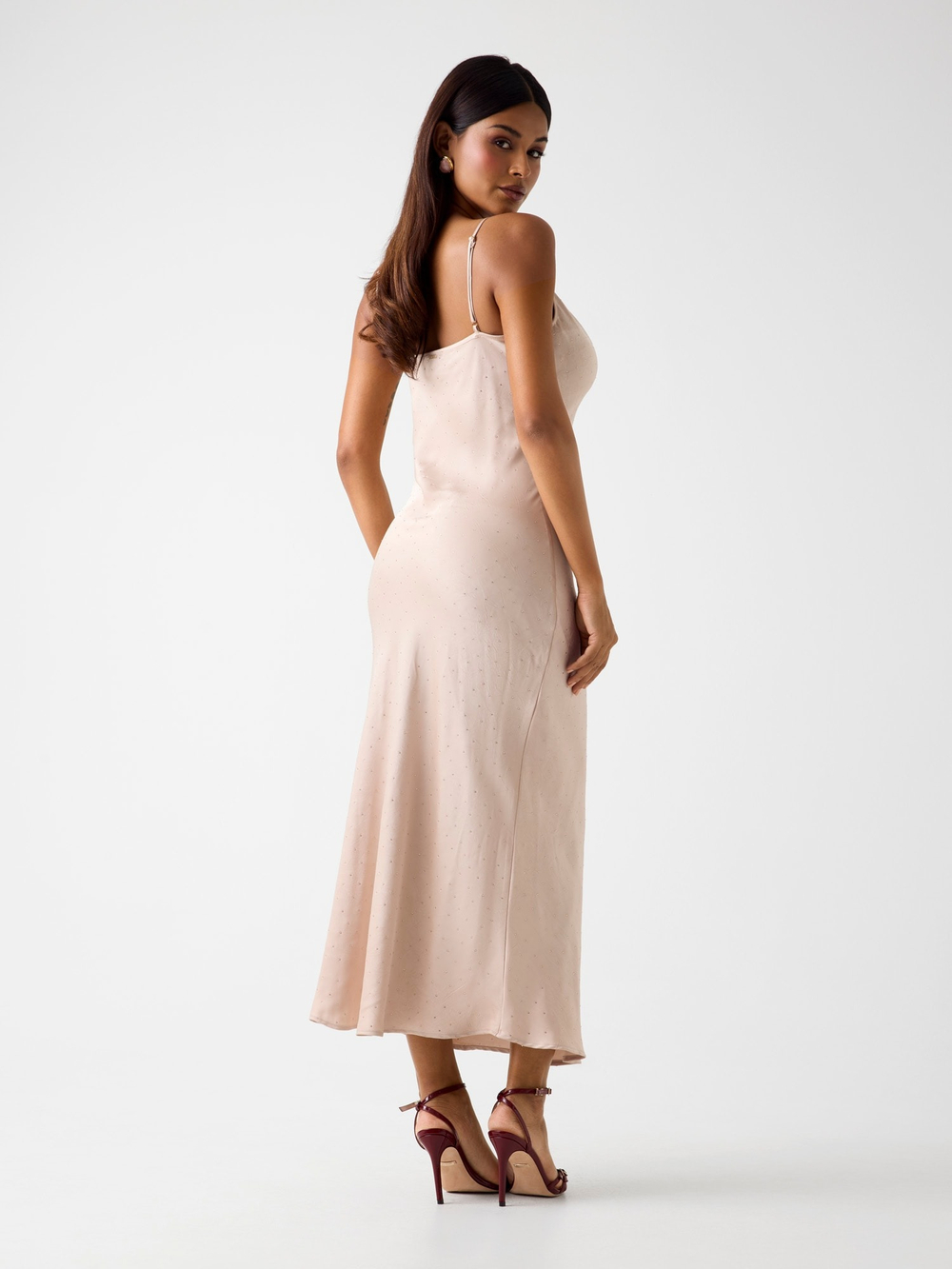 Платье  женское GUESS