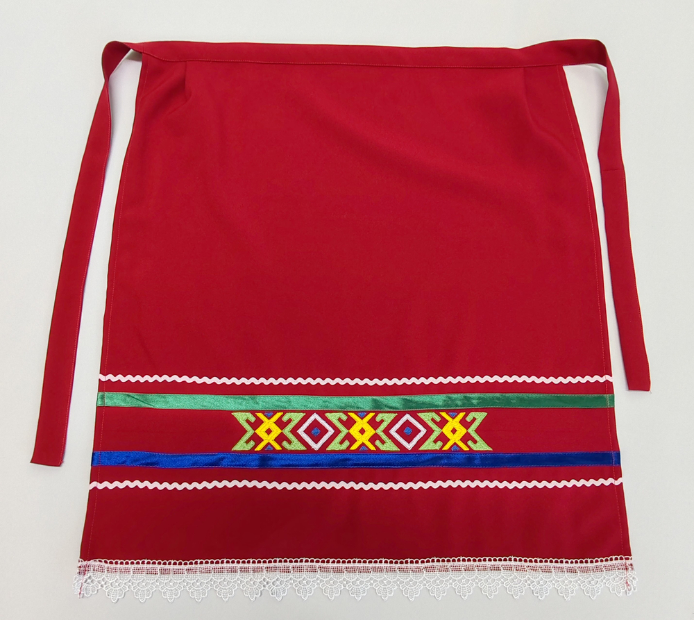 Фартук женский вышитый