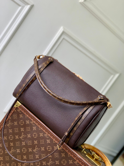 Louis Vuitton Express MM