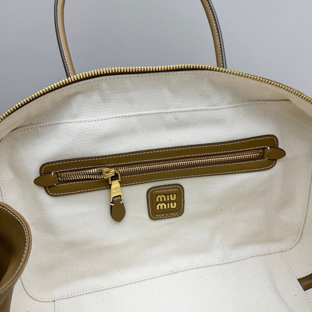 Miu Miu Leather Beau Bag 30 cm