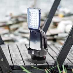 Светодиодный фонарь Трофи TSP12 прожекторный аккумуляторный со встроенным светильником