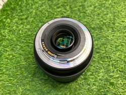 Canon EF 28-200mm 3.5-5.6 USM