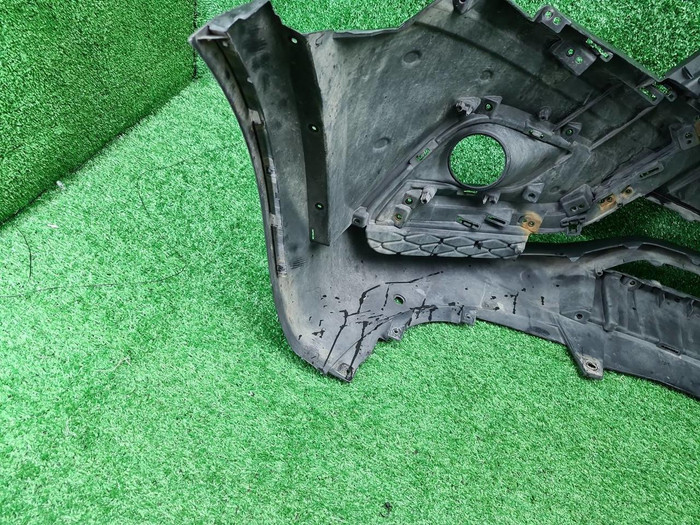 Бампер передний Lada Vesta (2015-2022) Cross