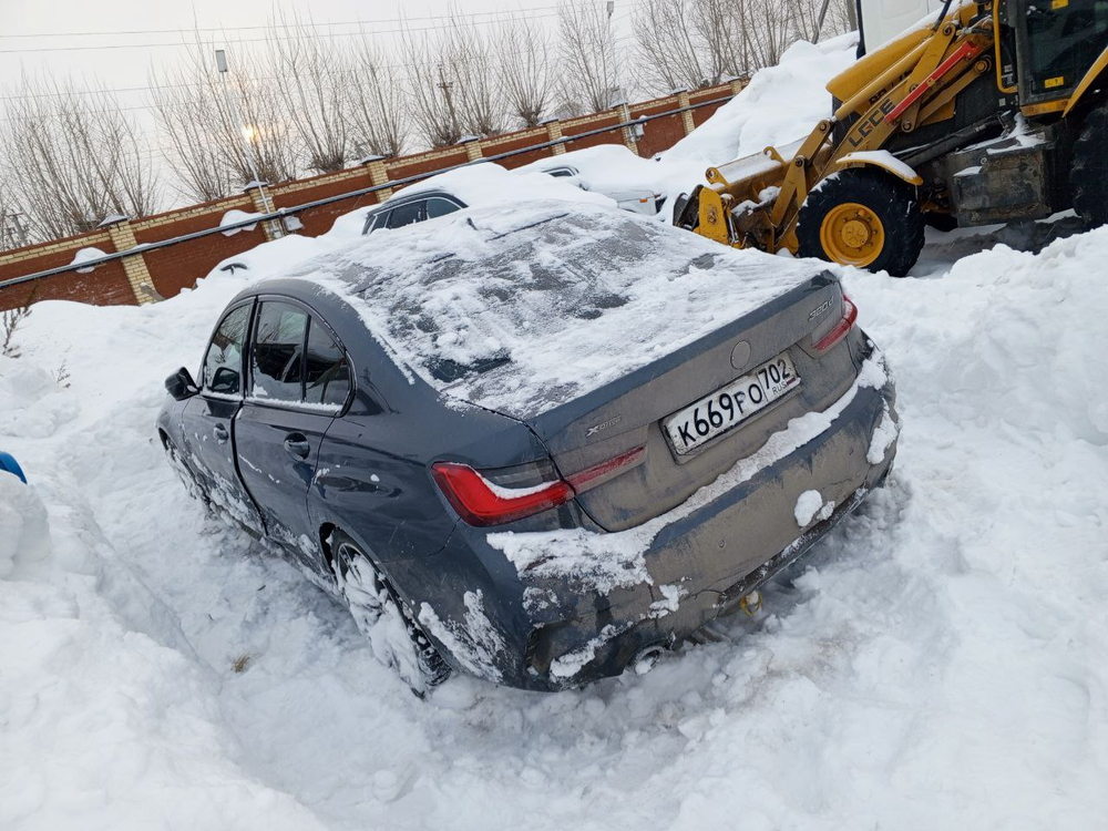 BMW 3-SERIES 320d xDrive (190 л.с.)