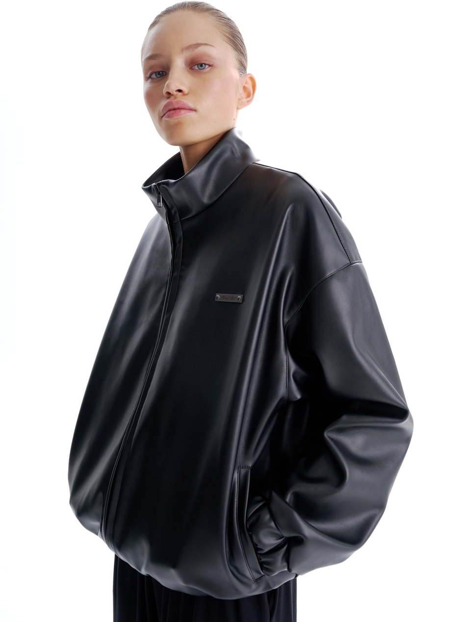 Бомбер из экокожи черный