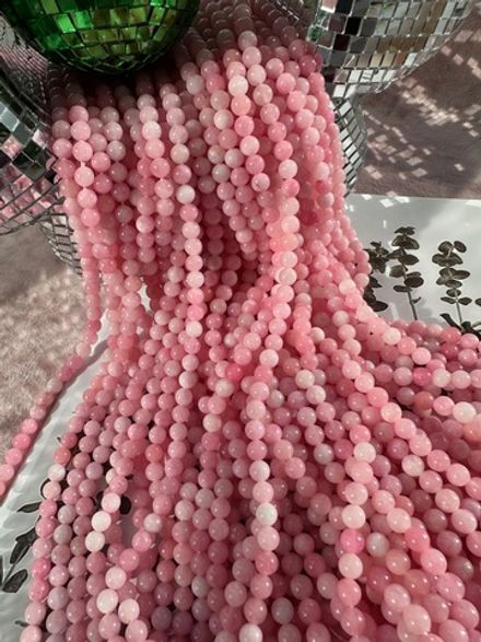 Нить бусин из тонированного кварца 6,4мм, гладкие