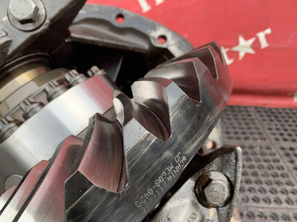 Редуктор заднего моста R780 2.92 2018г.