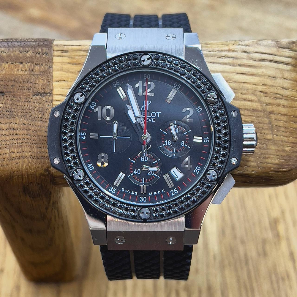 Часы Hublot