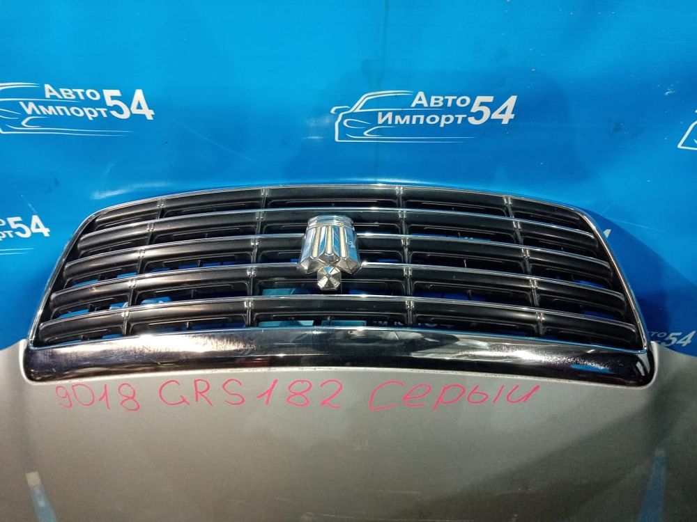 Решетка радиатора TOYOTA CROWN 2004