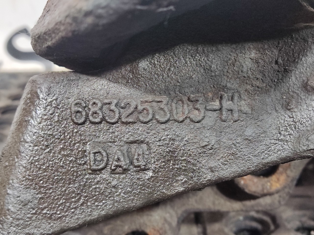 Суппорт передний правый