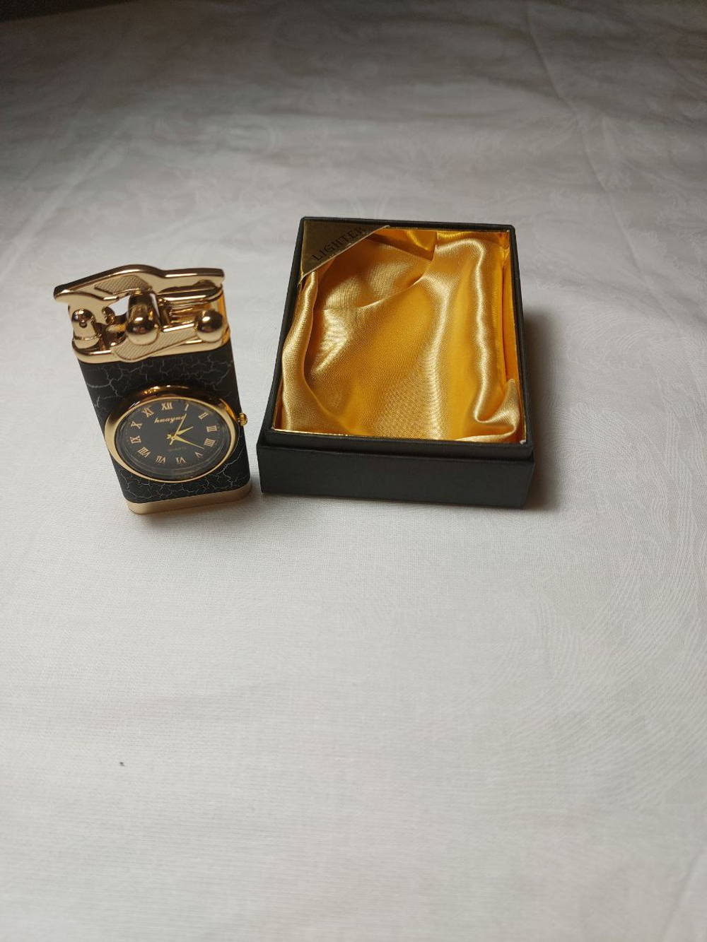 Зажигалка газовая