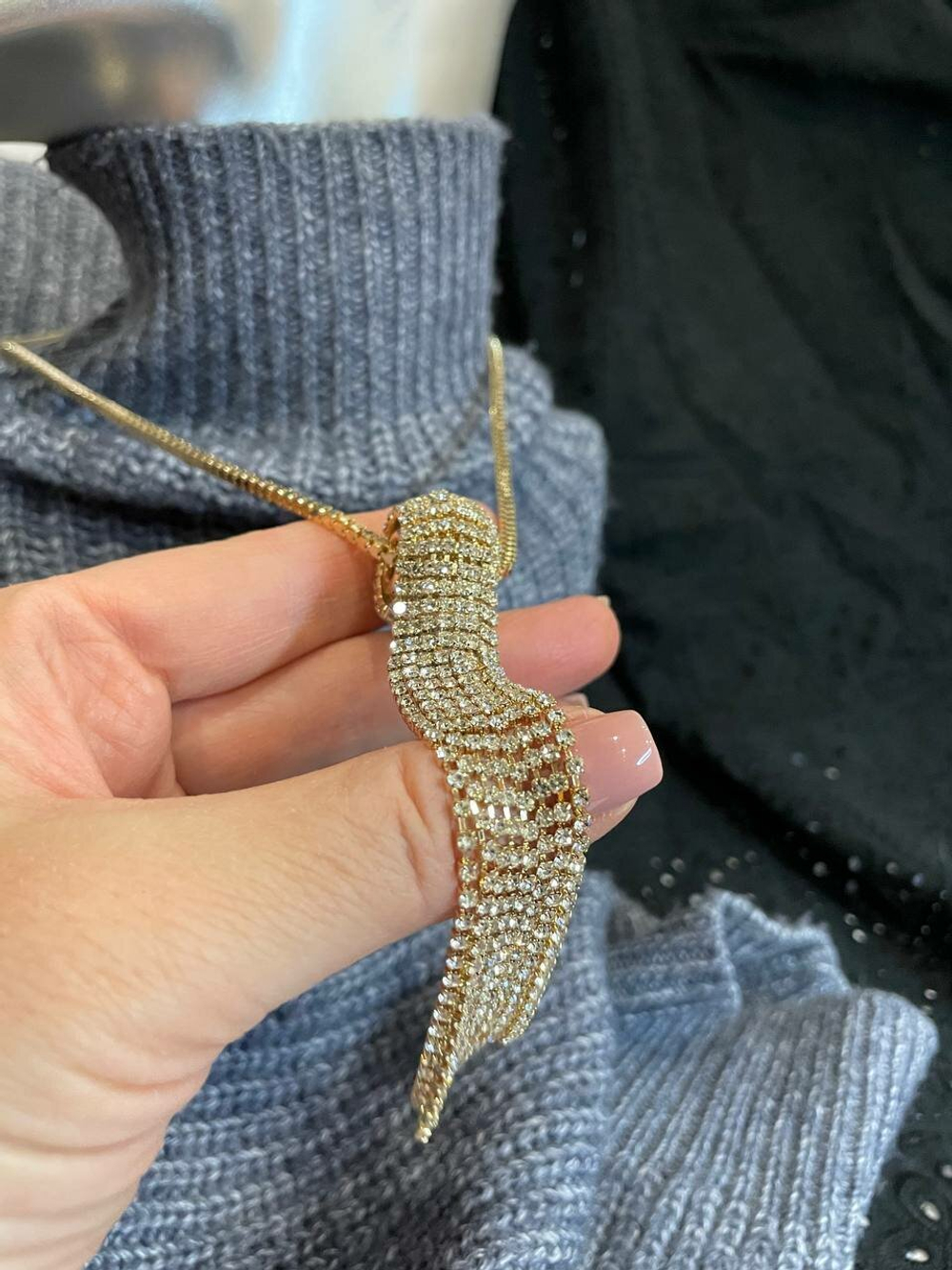 Кулон. Подвеска со стразами "Лучезарный узел" Цвет золото