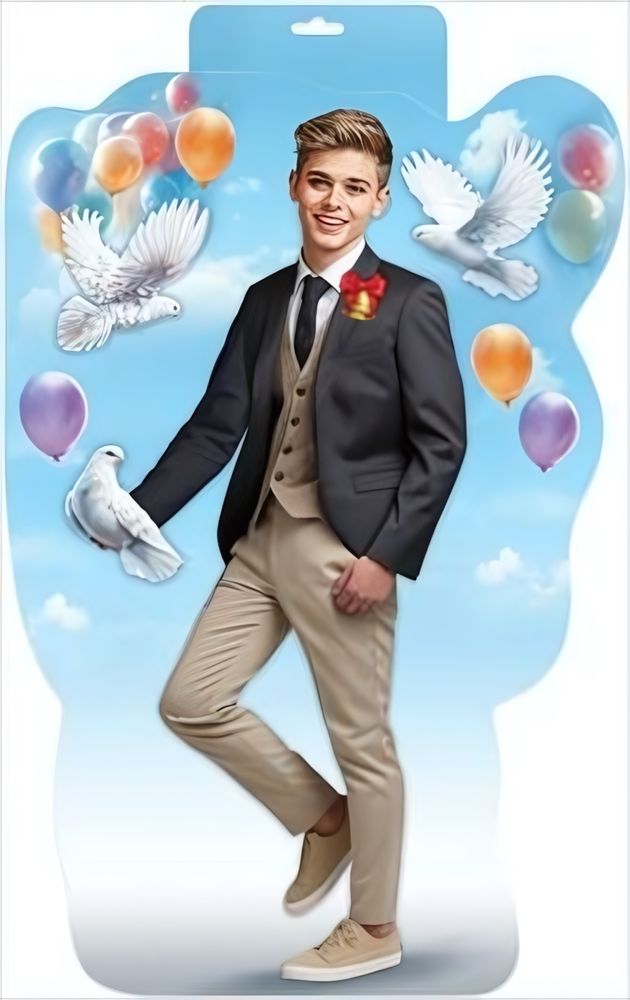 Вырубной плакат А3 "Юноша с голубями" 3001661 Вырубной плакат А3 "Юноша с голубями" 3001661