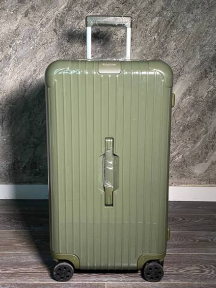 Чемодан Rimowa