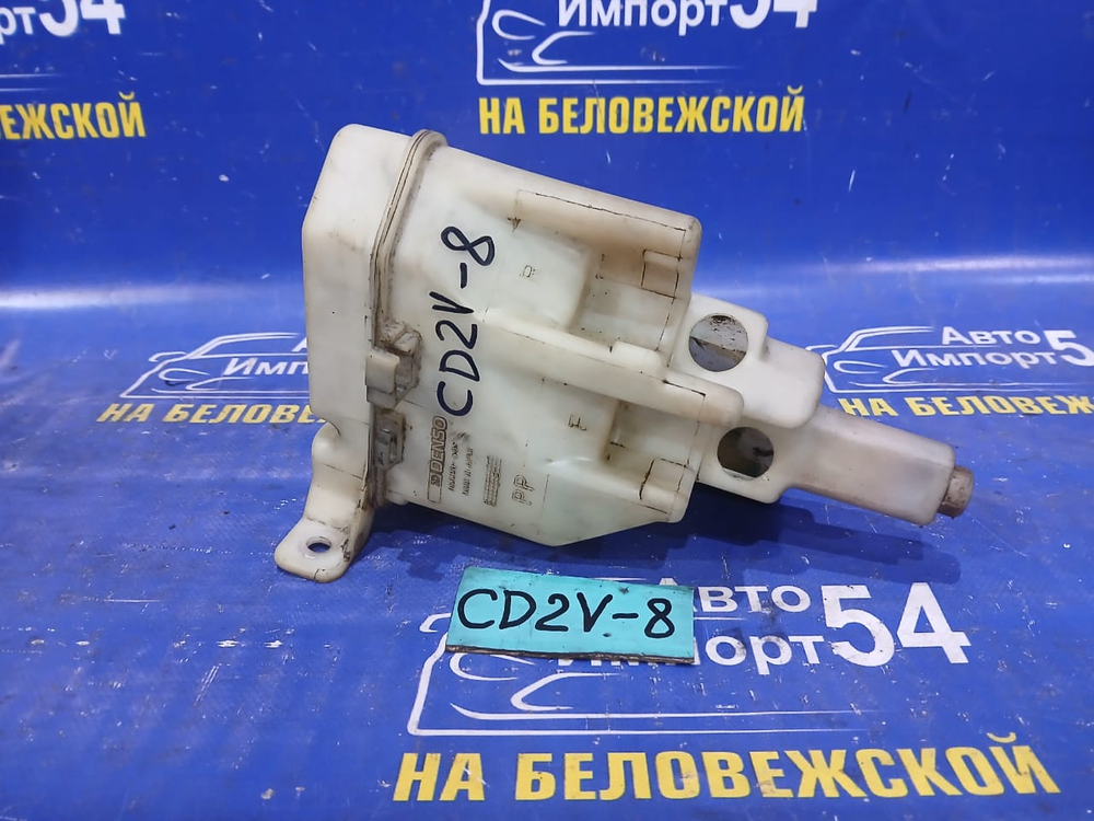 Бачок омывателя MITSUBISHI LIBERO 2001