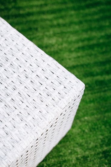 Столик плетеный журнальный Tama