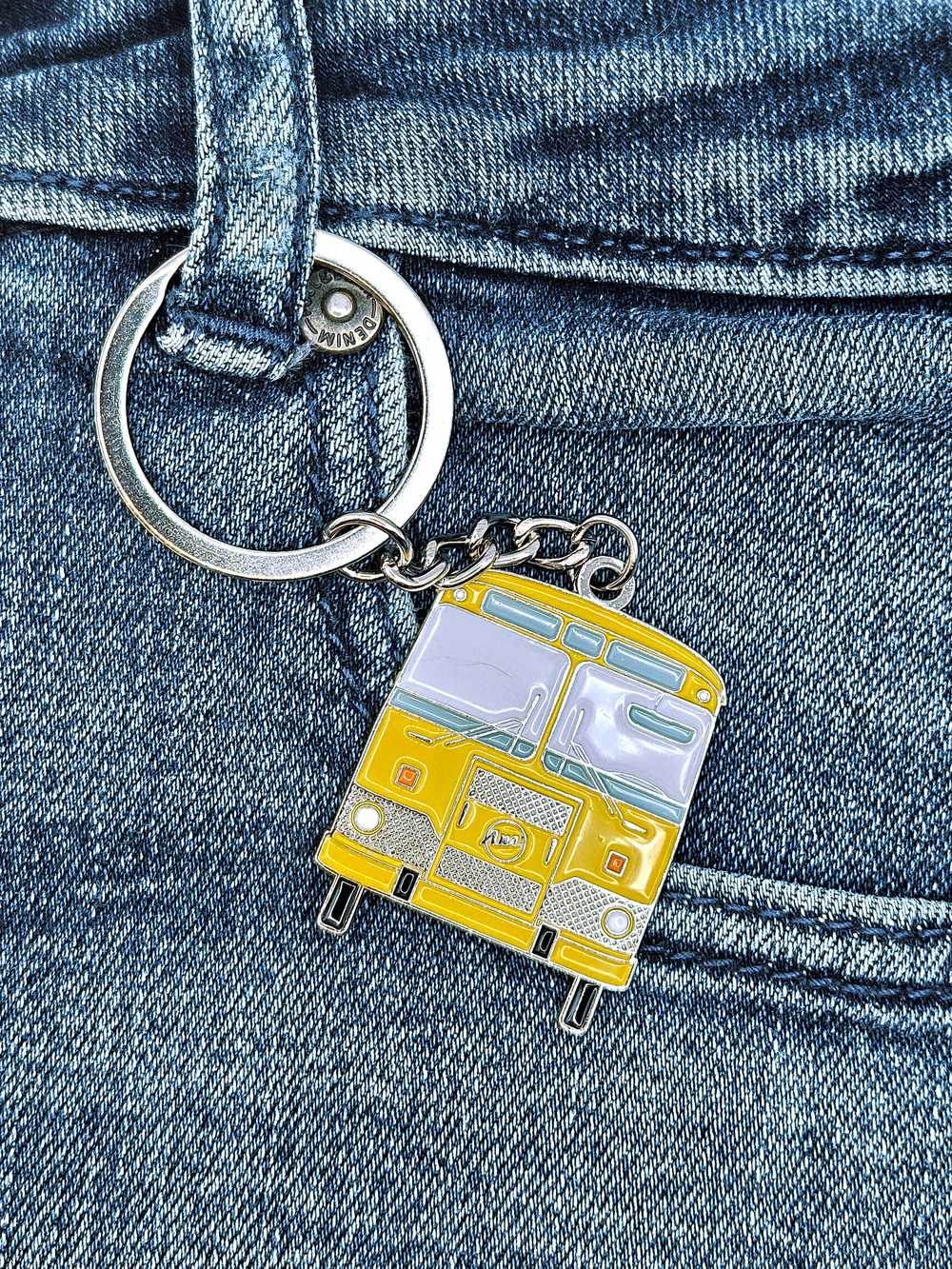 Брелок автобус ЛИАЗ-677