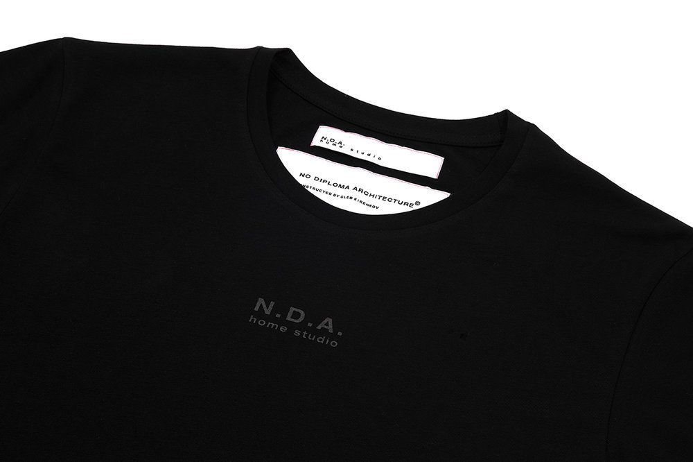 Купить Футболка N.D.A. HOME STUDiO Reflective Футболка N.D.A. HOME STUDiO Reflective