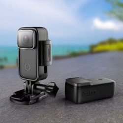 Экшн камера SJCam C200 черная с креплением, цифровым стабилизатором, водонепроницаемая 4K Ultra HD на шлем, голову, грудь, велосипед