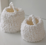 Набор вязаных корзин