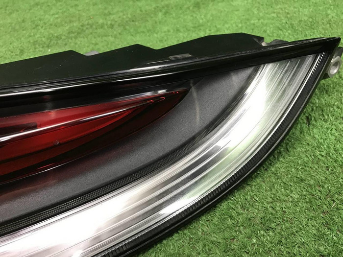 Фонарь правый внешний Porsche Panamera 2 971 20-23