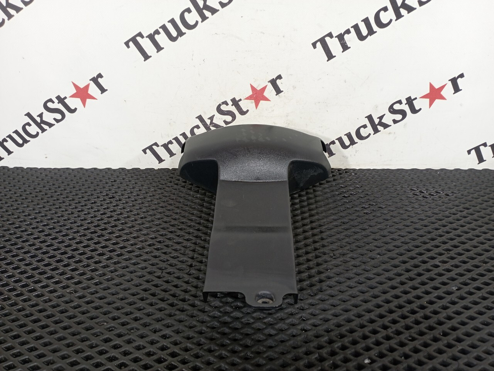 Накладка рулевой колонки 2023г.