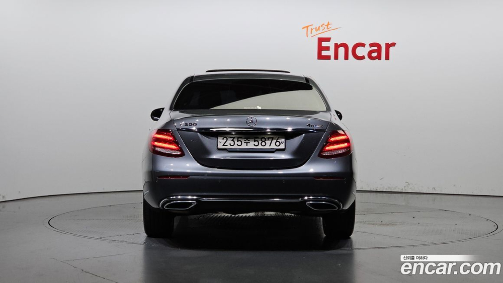 Mercedes-Benz E-Class W213 E300 4MATIC Exclusive (07.2020)