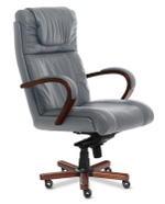 Кресло для руководителя Мастер А