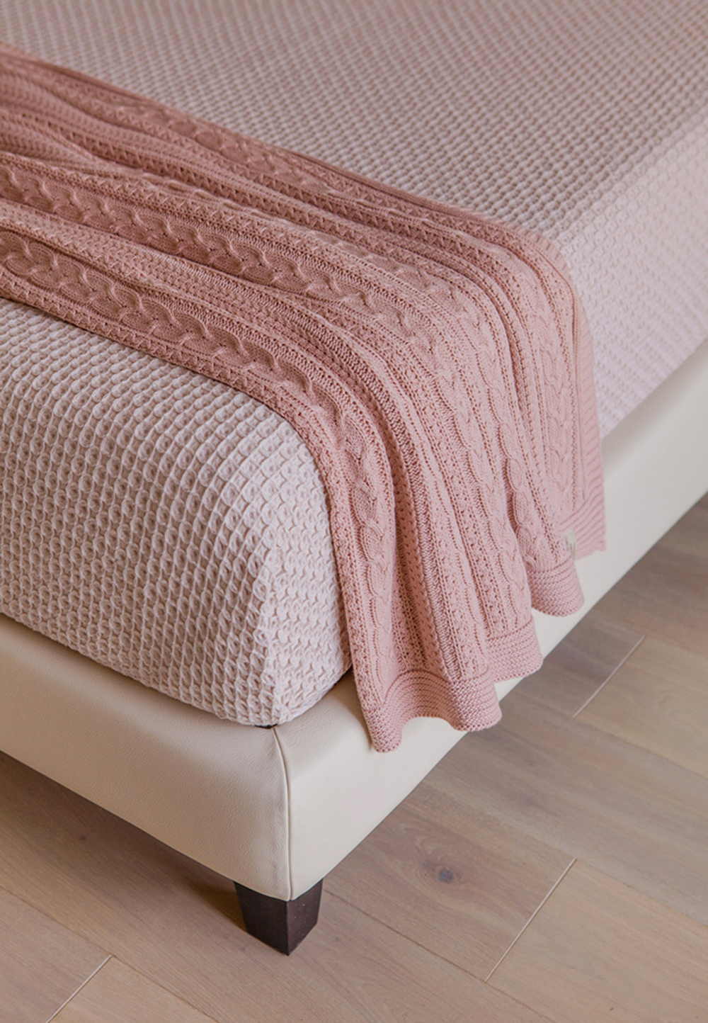 Покрывало 220x240 Luxberry Boucle пломбир