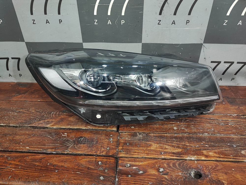 Фара правая LED Kia Sorento 3 Prime (UM) 17-20 Б/У Оригинал 92102C5620