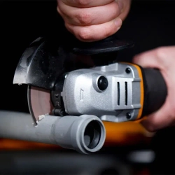 WORX WX803 аккумуляторная угловая шлифмашина (1 x 4 Ач, 1 x 2 Ач, ЗУ)