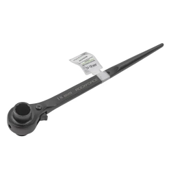 Ключ трещоточный ступичный усиленный 16-18мм RockForce##Rock FORCE RF-8221618