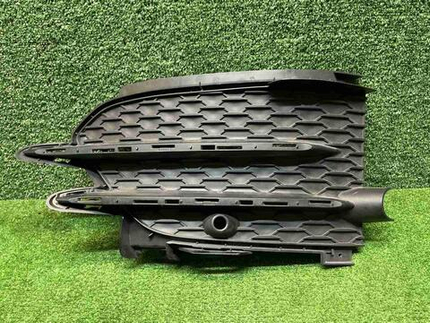 Решетка перед. бампера Mercedes GLS x167 19-24 AMG