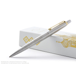 Подарочный набор: Шариковая ручка Parker Jotter Russia SE, цвет: St. Steel GT и Ежедневник недатированный "Герб"