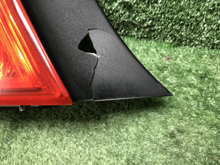 Фонарь левый внешний Toyota Camry xv50 (2011-2014)