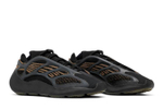 Кроссовки Adidas Originals Yeezy Boost 700 V3 "Clay Brown"