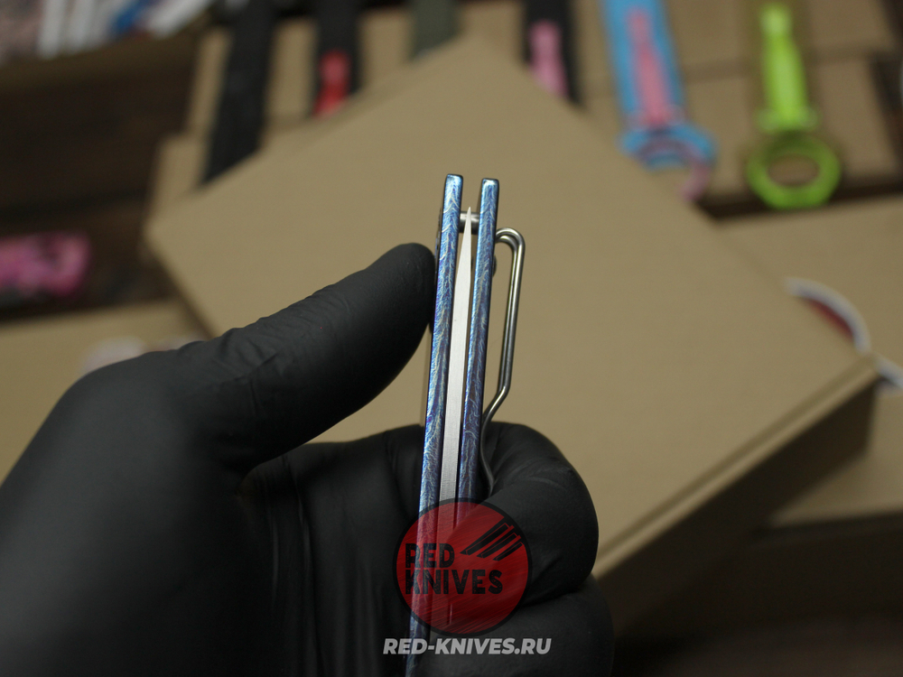 Нож Spyderco COBOL Titanium огненный - рукоять кастом титан, клинок сатин