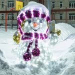 Светодиодный снеговик - девочка "Снежка"