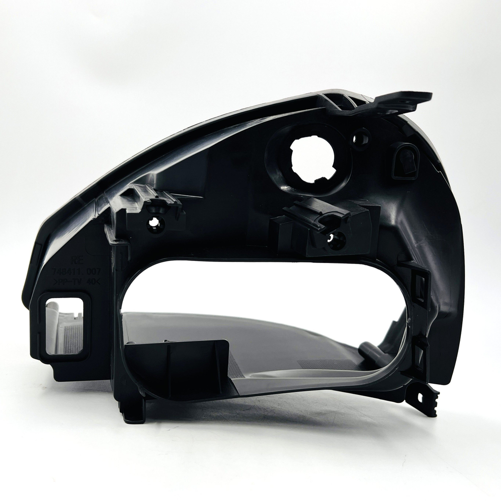 Корпус фары для Лады Приоры правый