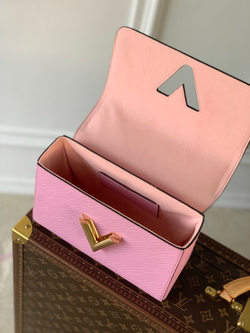 Louis Vuitton Twist MM