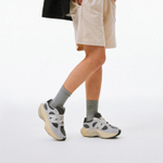 Кроссовки New Balance Warped Runner